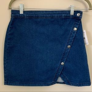 🌾 Free People wrap around denim skirt NWT
